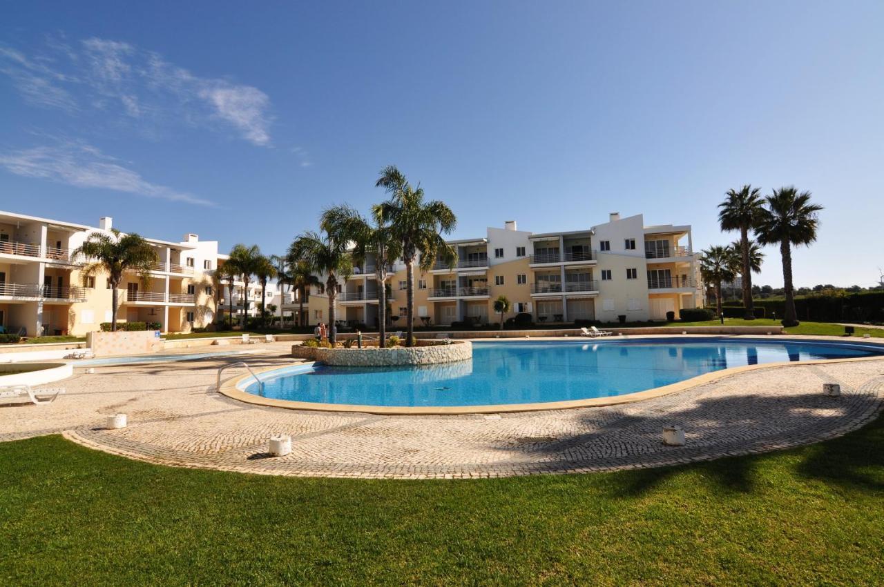 Sea And Pool At Vila Da Praia Alvor Exterior photo