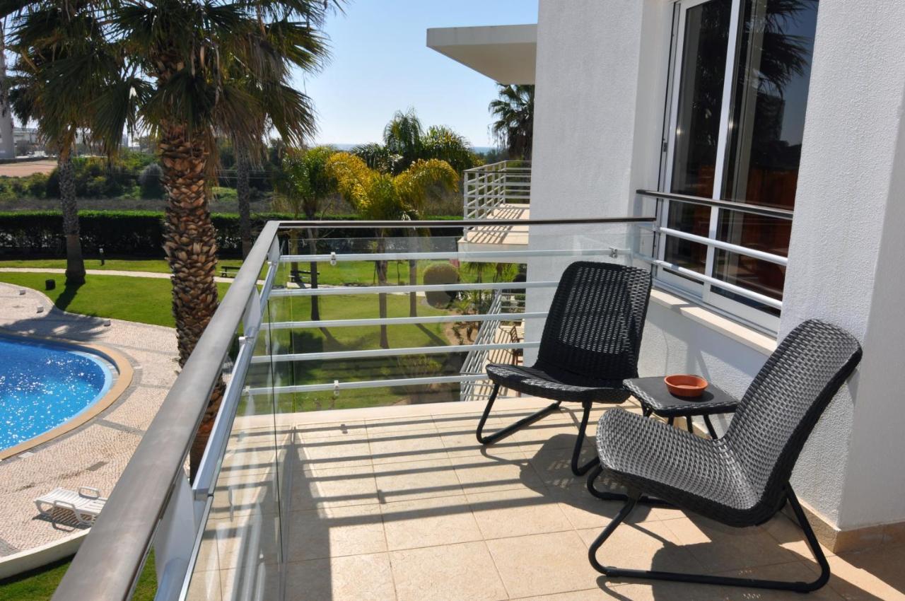 Sea And Pool At Vila Da Praia Alvor Exterior photo