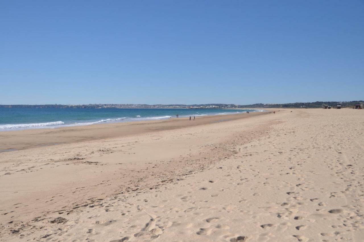 Sea And Pool At Vila Da Praia Alvor Exterior photo